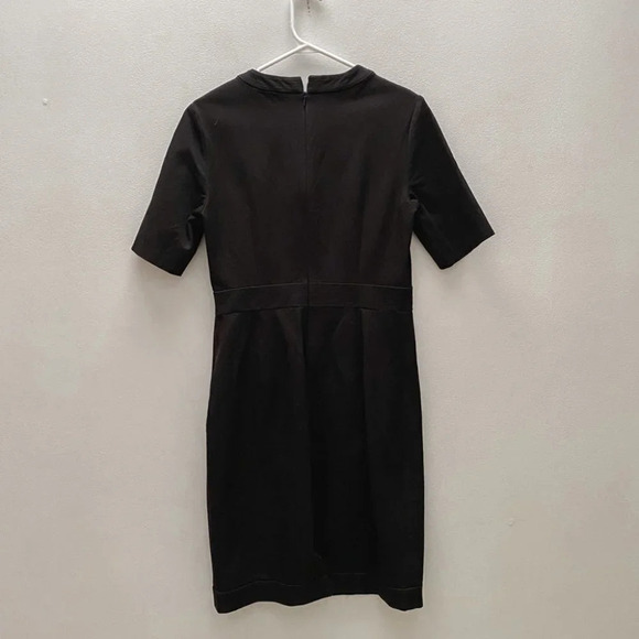 Banana Republic - Structured Little Black Dress - Picture 5 of 7